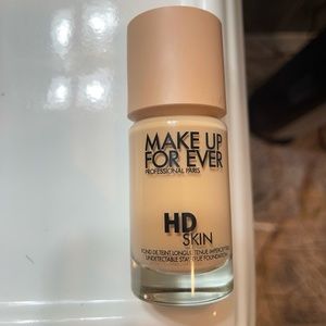 Make up for ever HD foundation